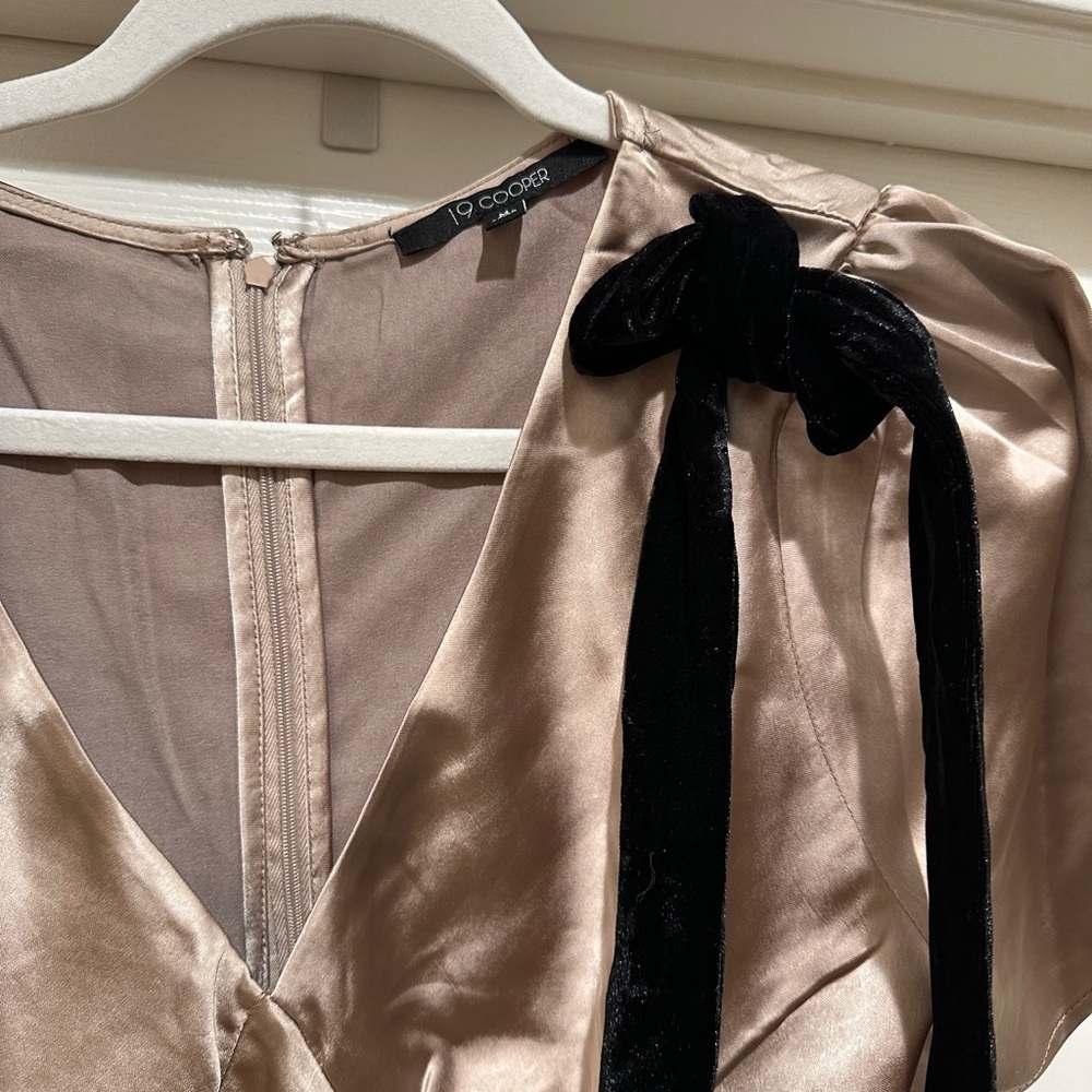 19 Cooper Velvet Bow Trim Satin Dress - Picture 4 of 5